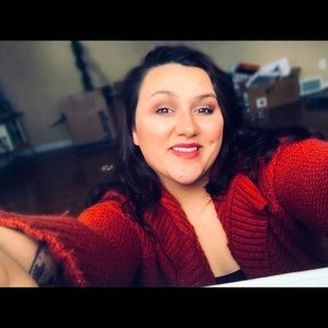 Meet your Posher, Becca